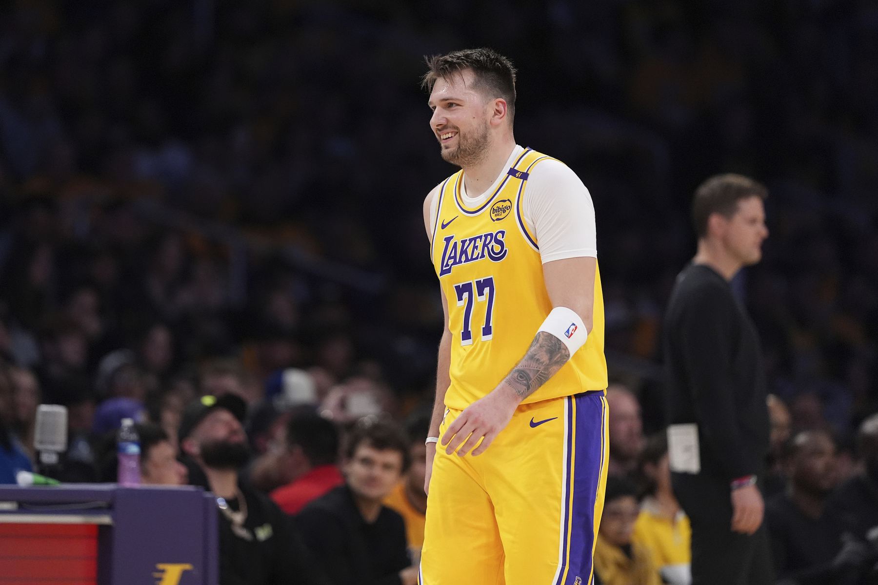 Arenas: O Lakers pediu Luka ao Mavericks para aumentar sua avaliação e, como resultado, todos os times aumentaram seu valor.