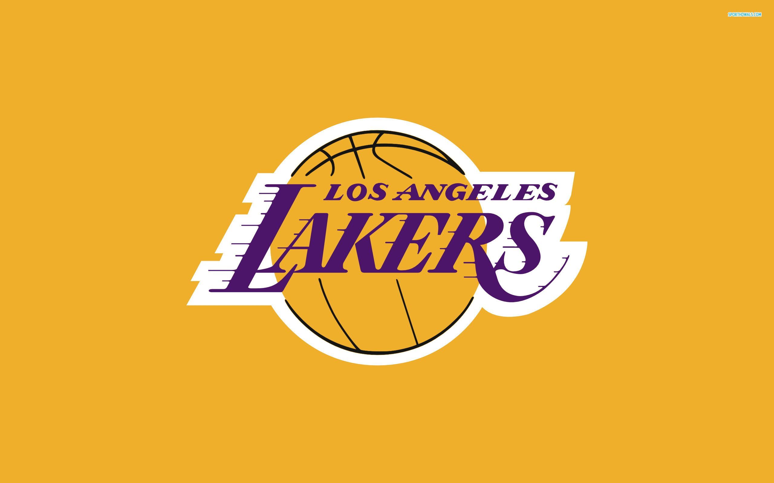 O Lakers encerrou a primeira metade da temporada com um recorde de 5 a 0, empatando em segundo lugar no campeonato.